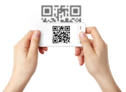 scanning qr code